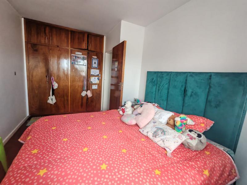 To Let 2 Bedroom Property for Rent in Thornton Western Cape